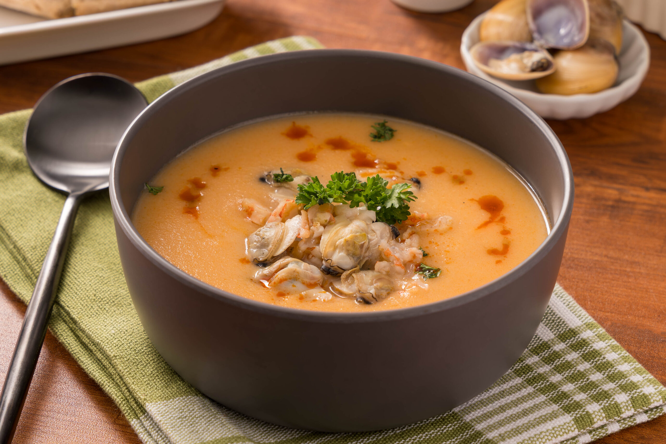 SEAFOOD CHOWDER